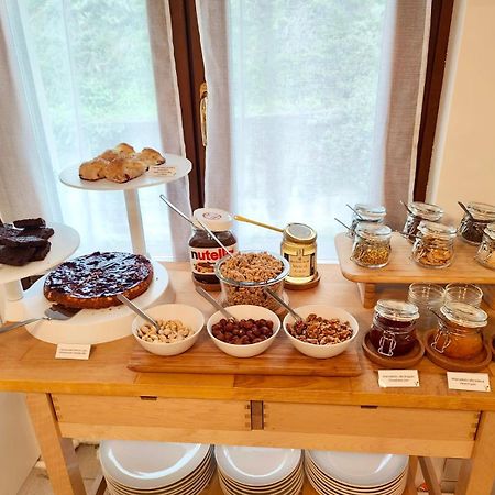Maeva Guesthouse Пуэньяго Экстерьер фото